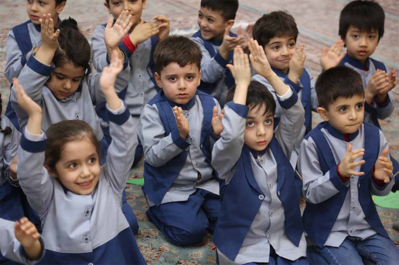 جشن اعیاد شعبانیه در مهد کودک شکوفه‌های انصار