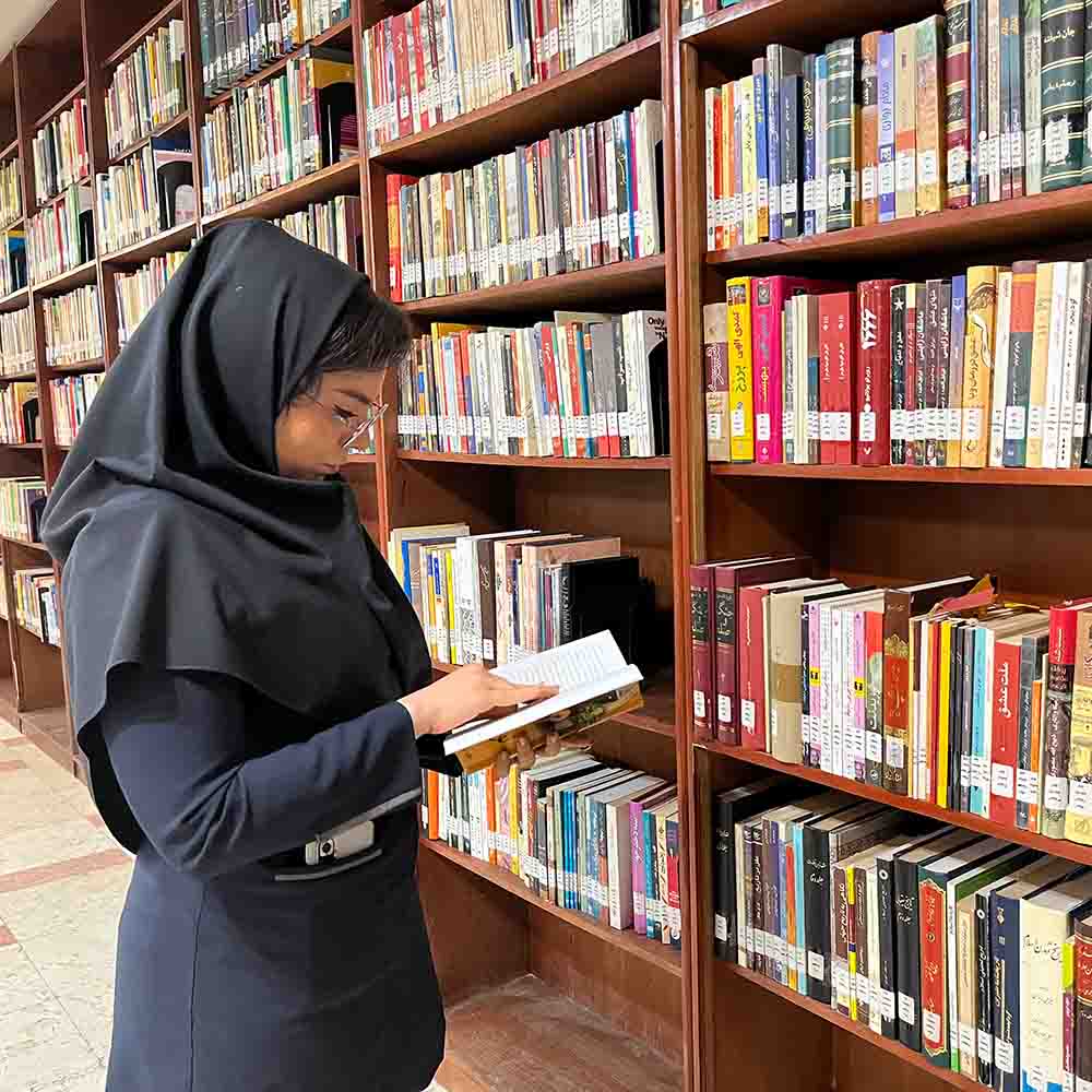 تصویر اول کتابخانه